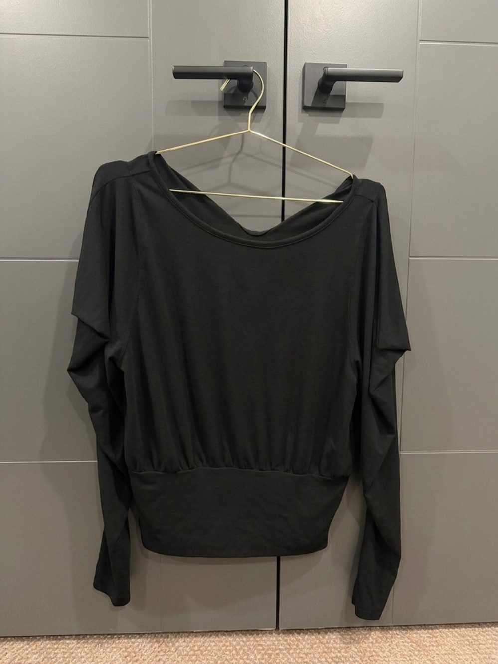 Free People Black Women's Long-Sleeve Top - Picture 1 of 3